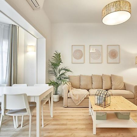 Апартаменты Bbarcelona Calabria Flat Экстерьер фото