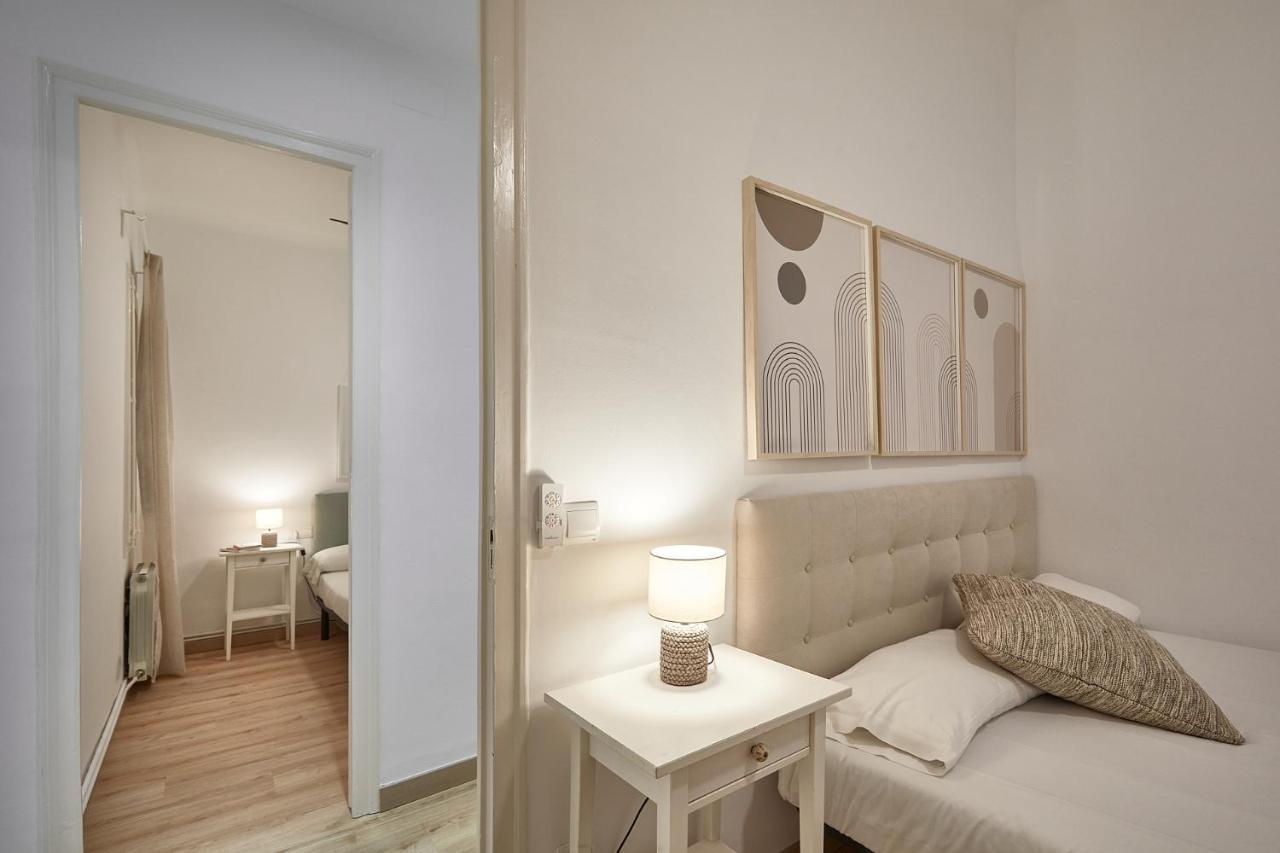 Апартаменты Bbarcelona Calabria Flat Экстерьер фото