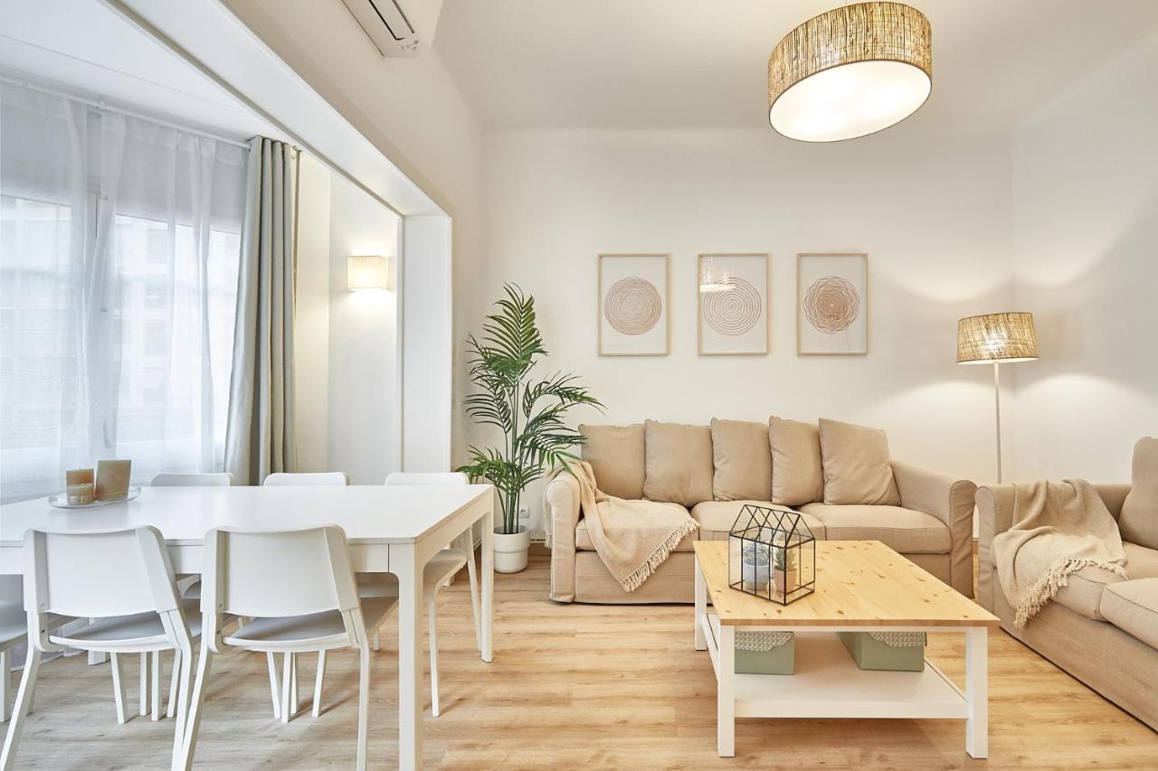 Апартаменты Bbarcelona Calabria Flat Экстерьер фото
