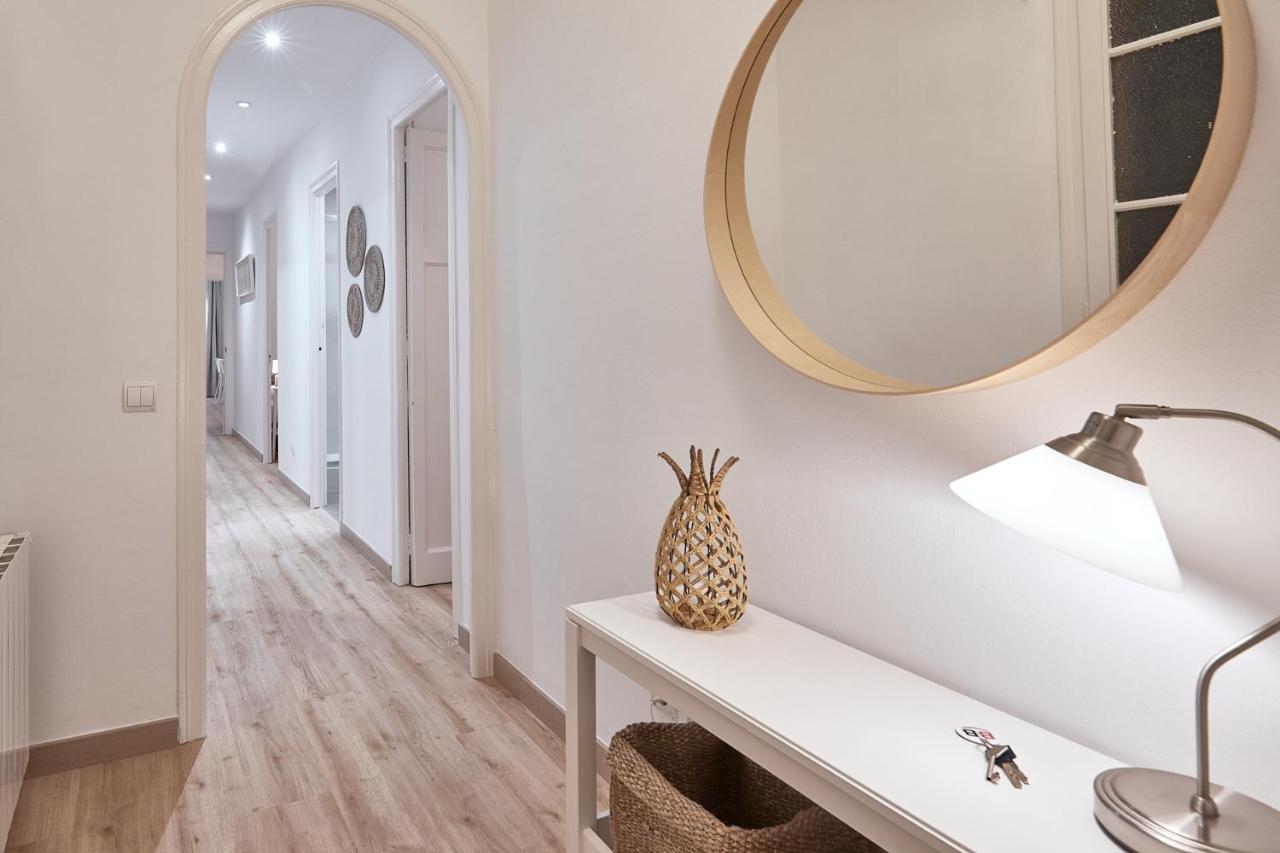 Апартаменты Bbarcelona Calabria Flat Экстерьер фото